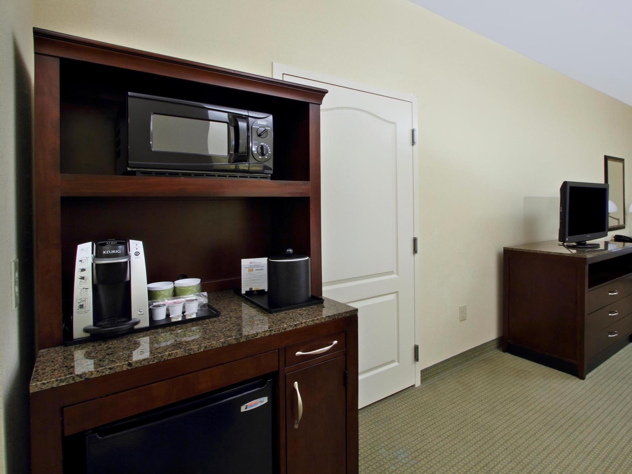 Hilton Garden Inn Beaumont Exterior photo